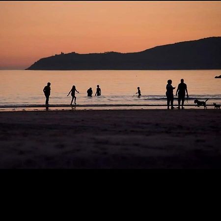 Casa Familiar Con Barbacoa Villa Finisterre Bagian luar foto